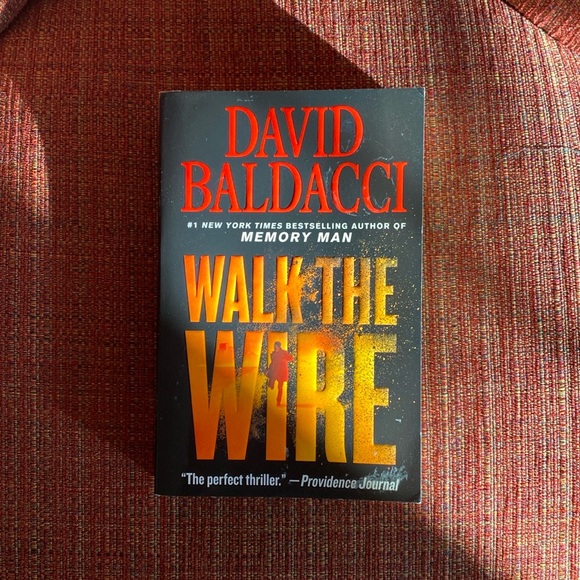 DAVID BALDACCI paperback book 📕 - Picture 1 of 2